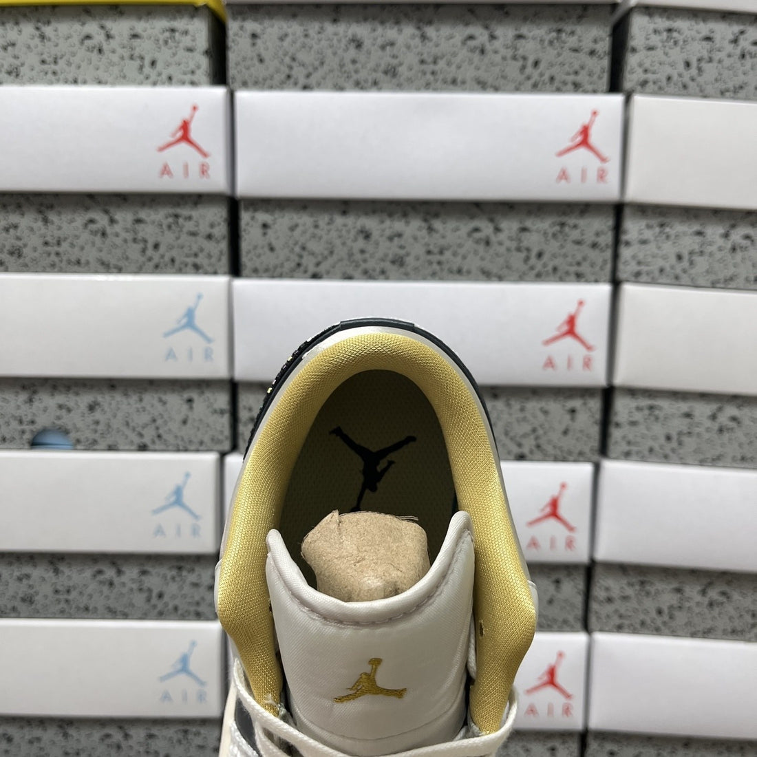 Air Jordan 1 Low Glitter Swarovski