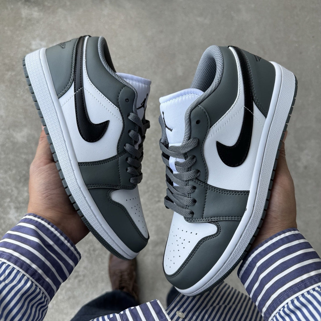 Air Jordan 1 Low Grey Black Toe