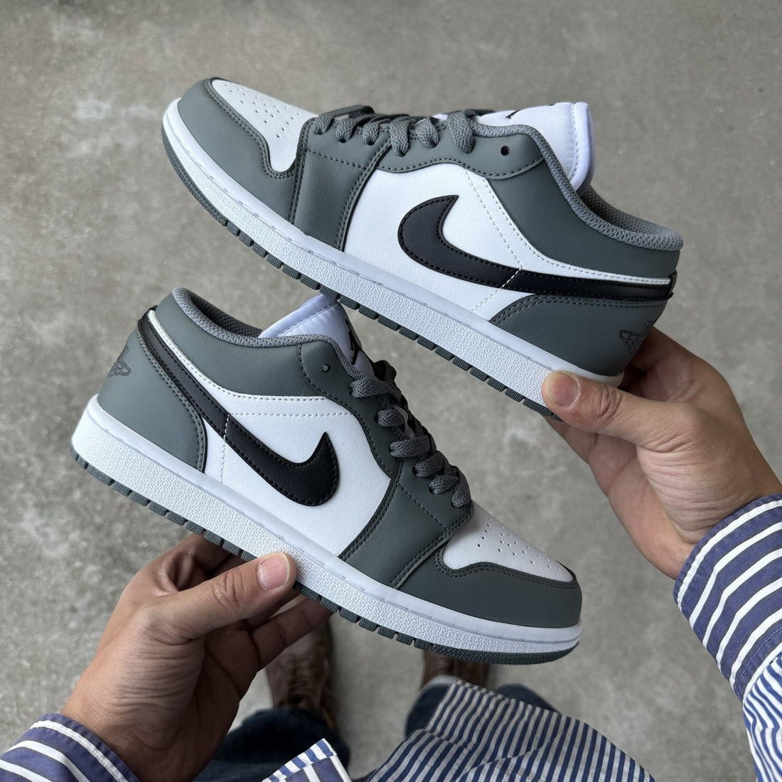 Air Jordan 1 Low Grey Black Toe