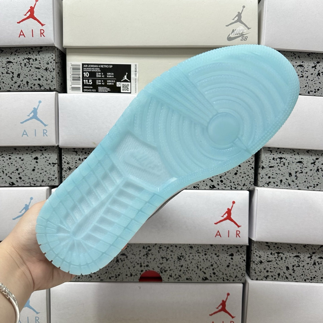 Air Jordan 1 Low Grey Ice