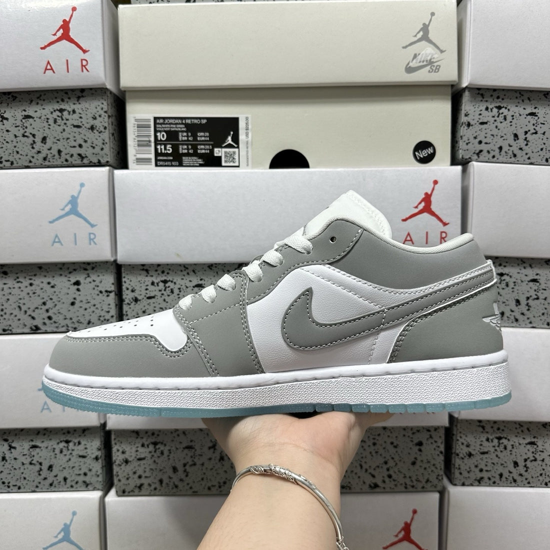 Air Jordan 1 Low Grey Ice