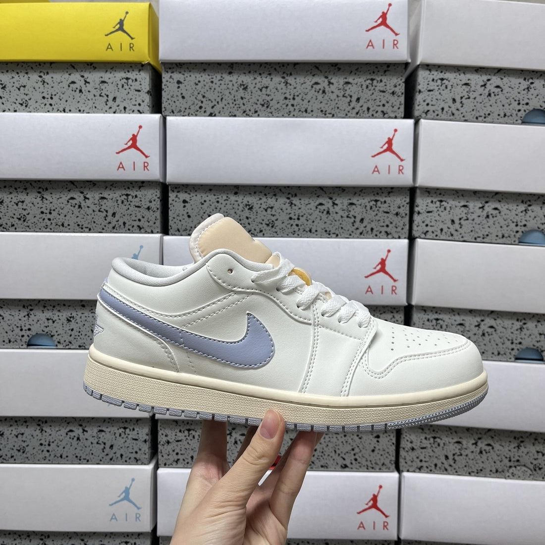 Air Jordan 1 Low Ice Lavender