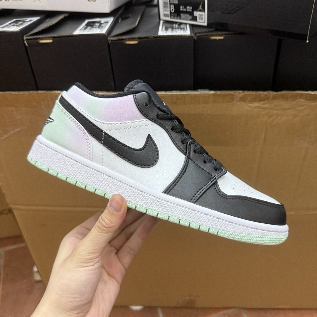 Air Jordan 1 Low Iridescent Black Toe