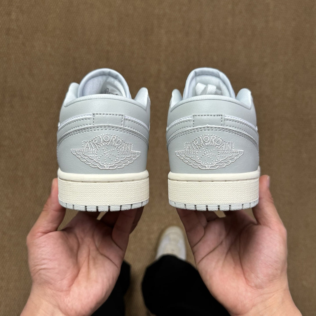 Air Jordan 1 Low Light Grey Sail