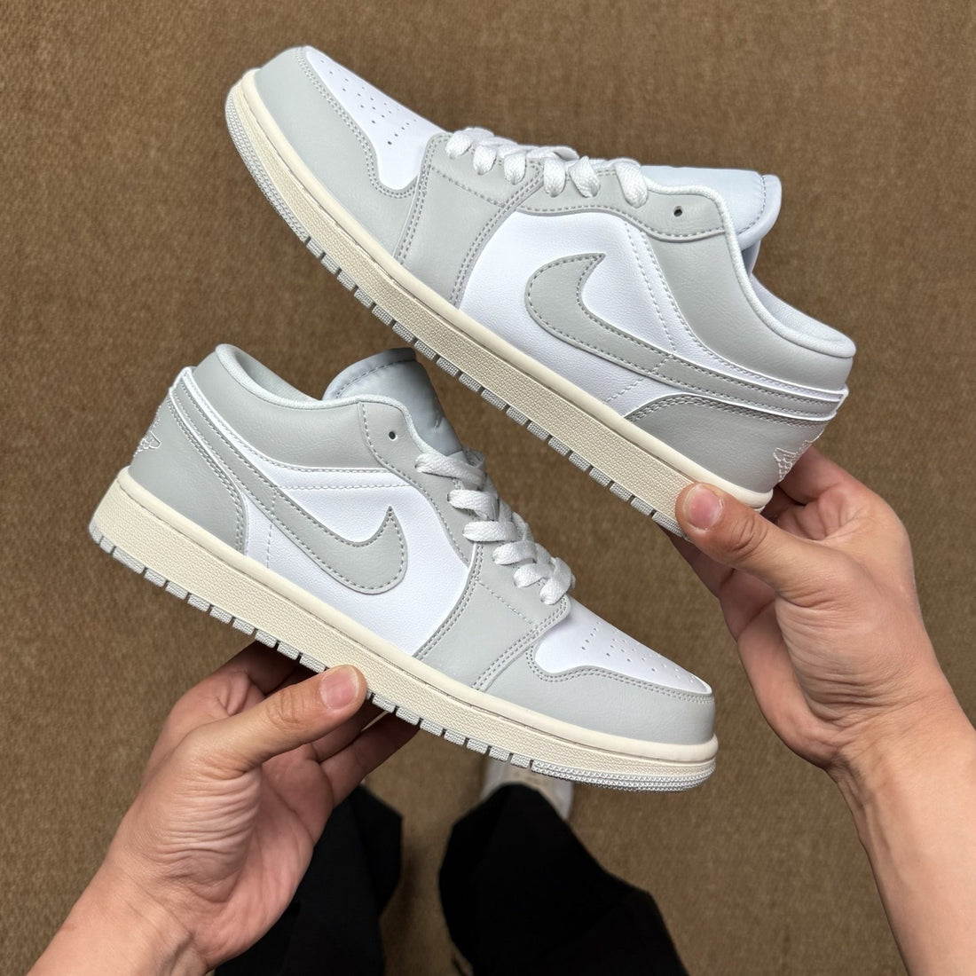 Air Jordan 1 Low Light Grey Sail