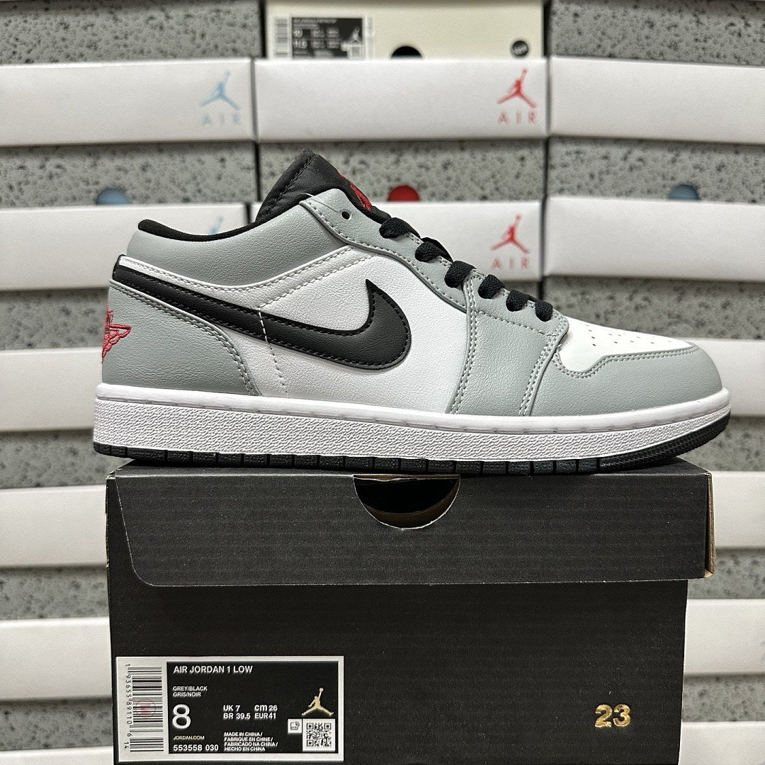 Air Jordan 1 Low Light Smoke Black