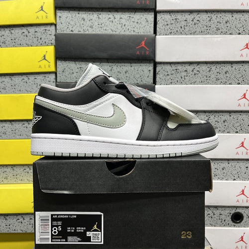 Air Jordan 1 Low Light Smoke Grey