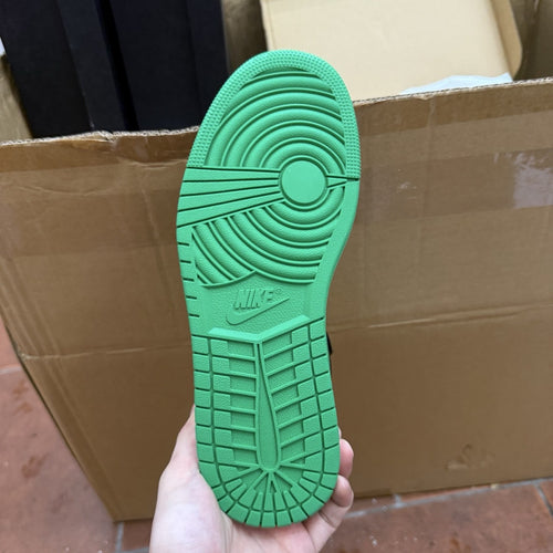 Air Jordan 1 Low Lucky Green