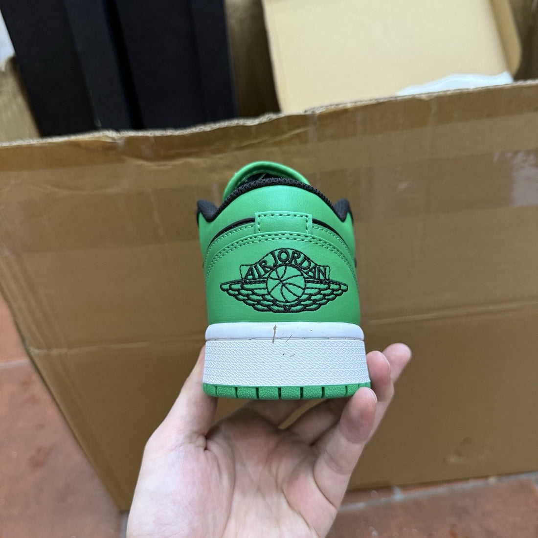 Air Jordan 1 Low Lucky Green