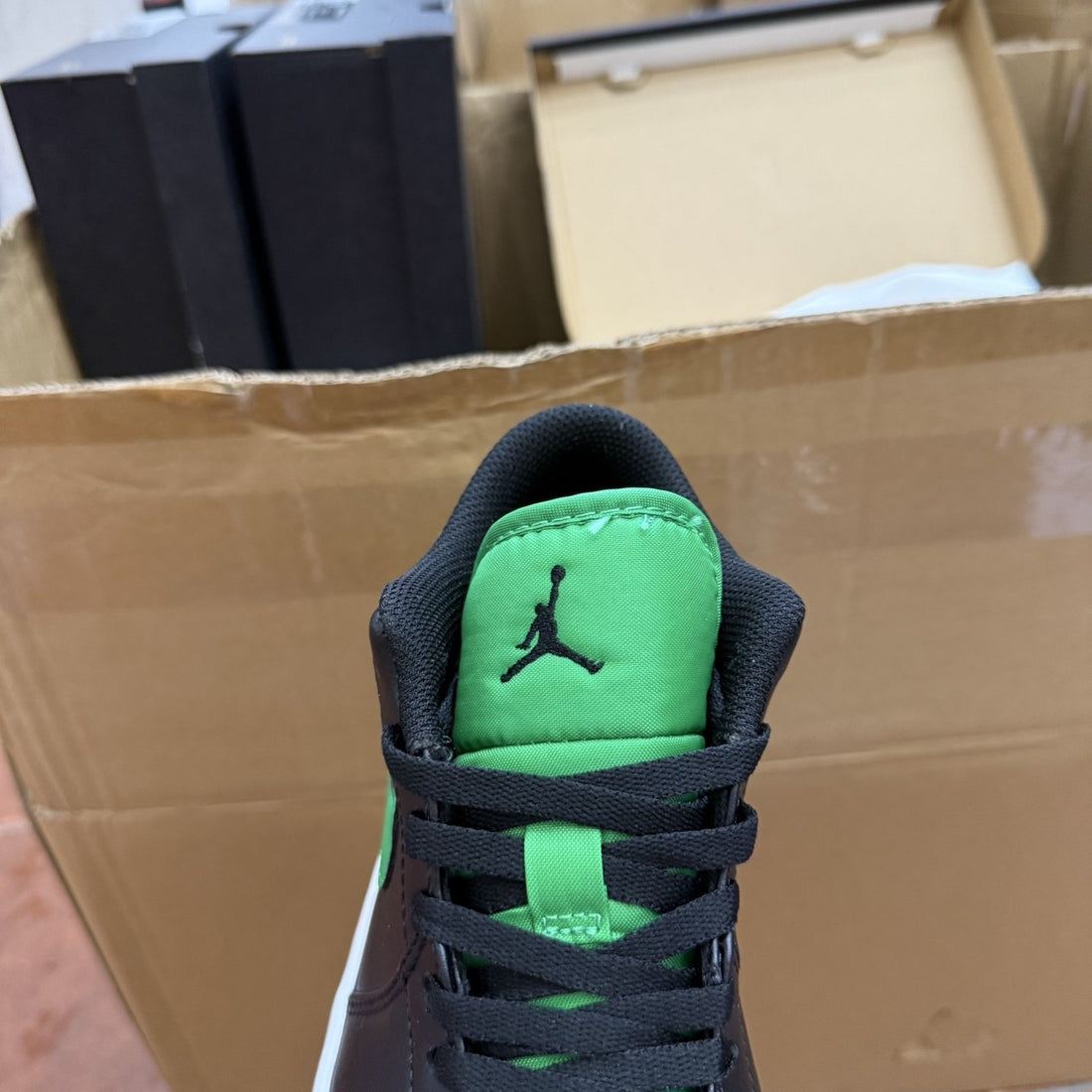 Air Jordan 1 Low Lucky Green