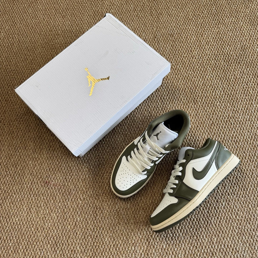 Air Jordan 1 Low Medium Olive