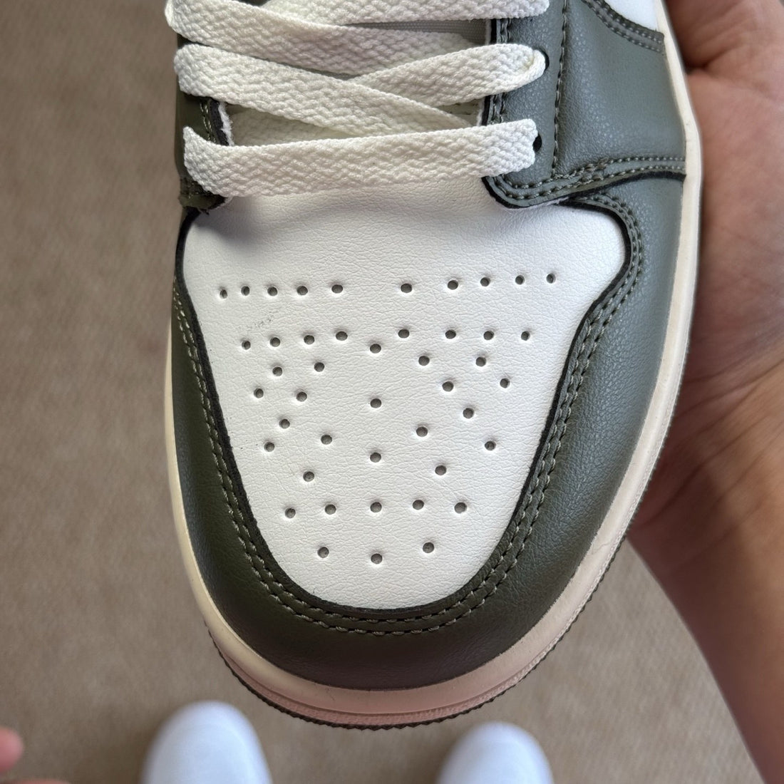 Air Jordan 1 Low Medium Olive