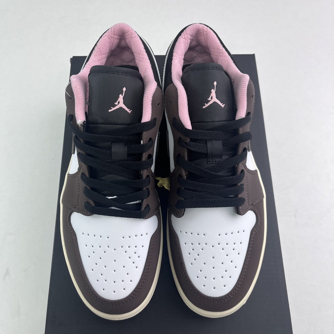 Air Jordan 1 Low Mocha Pink