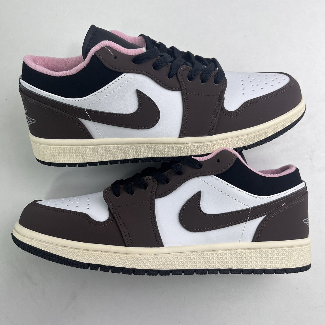 Air Jordan 1 Low Mocha Pink