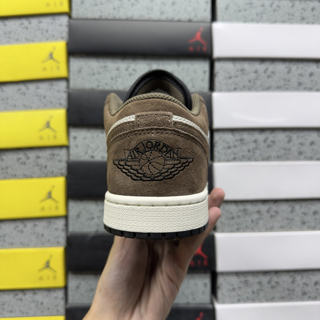 Air Jordan 1 Low Mocha Suede