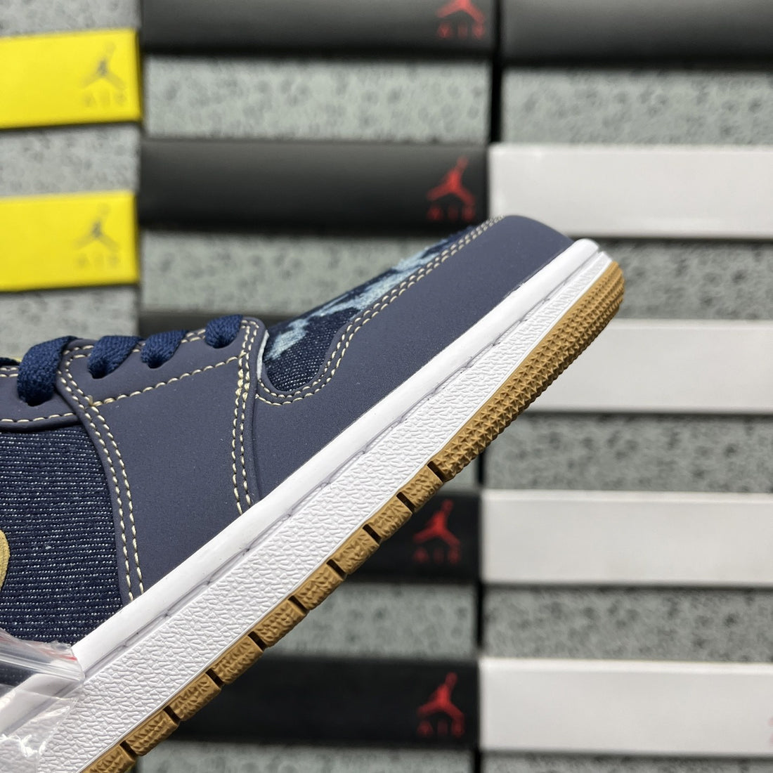 Air Jordan 1 Low Navy Gold Camo
