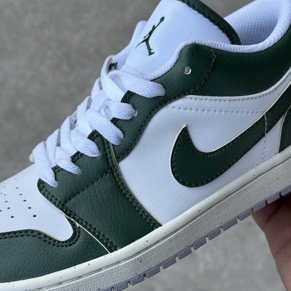 Air Jordan 1 Low Noble Green