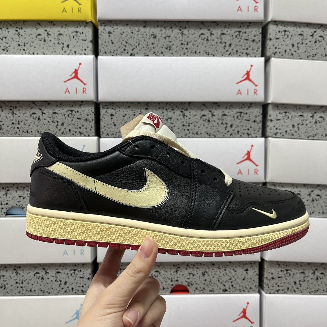 Air Jordan 1 Low OG Black Sail Gold