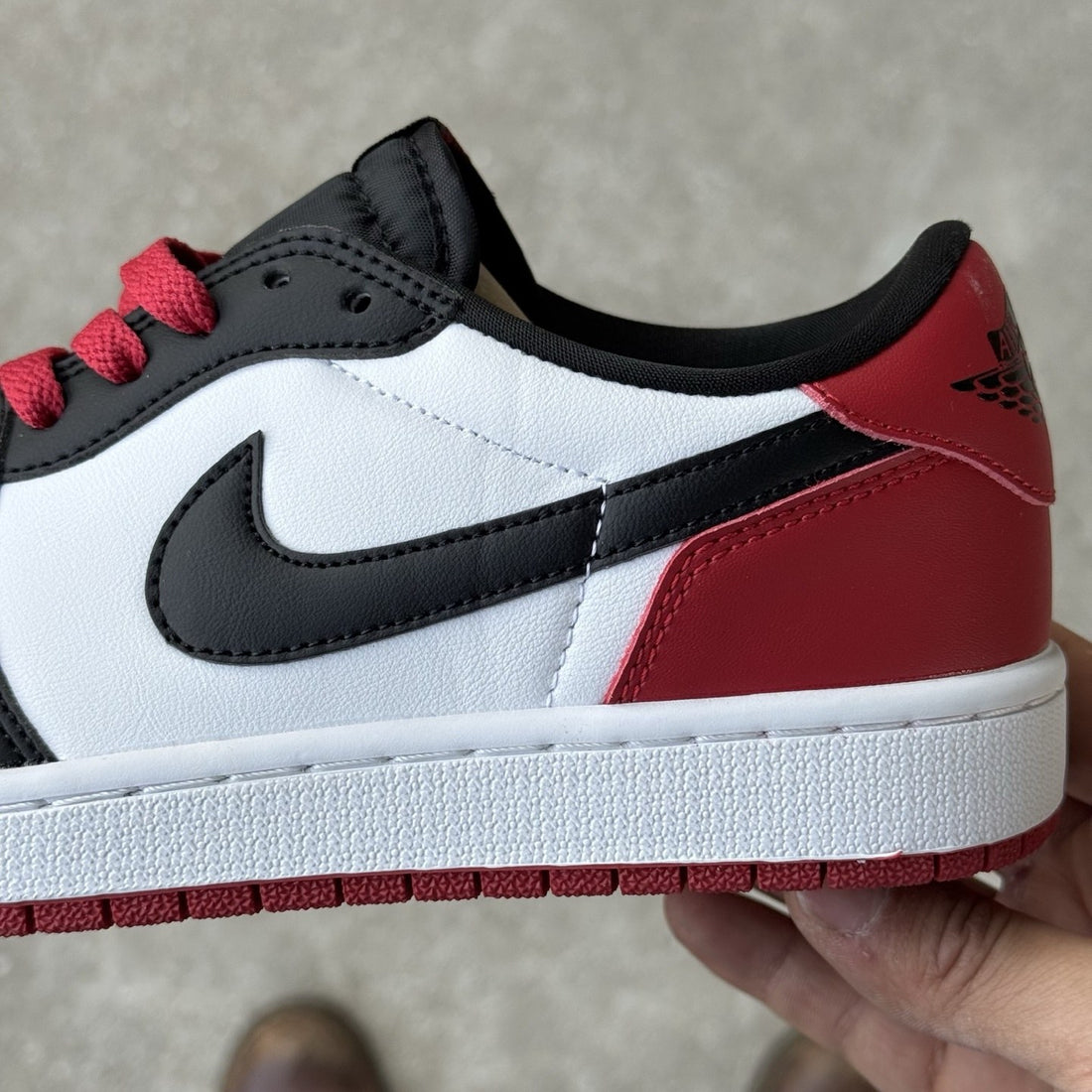 Air Jordan 1 Low OG Black Toe