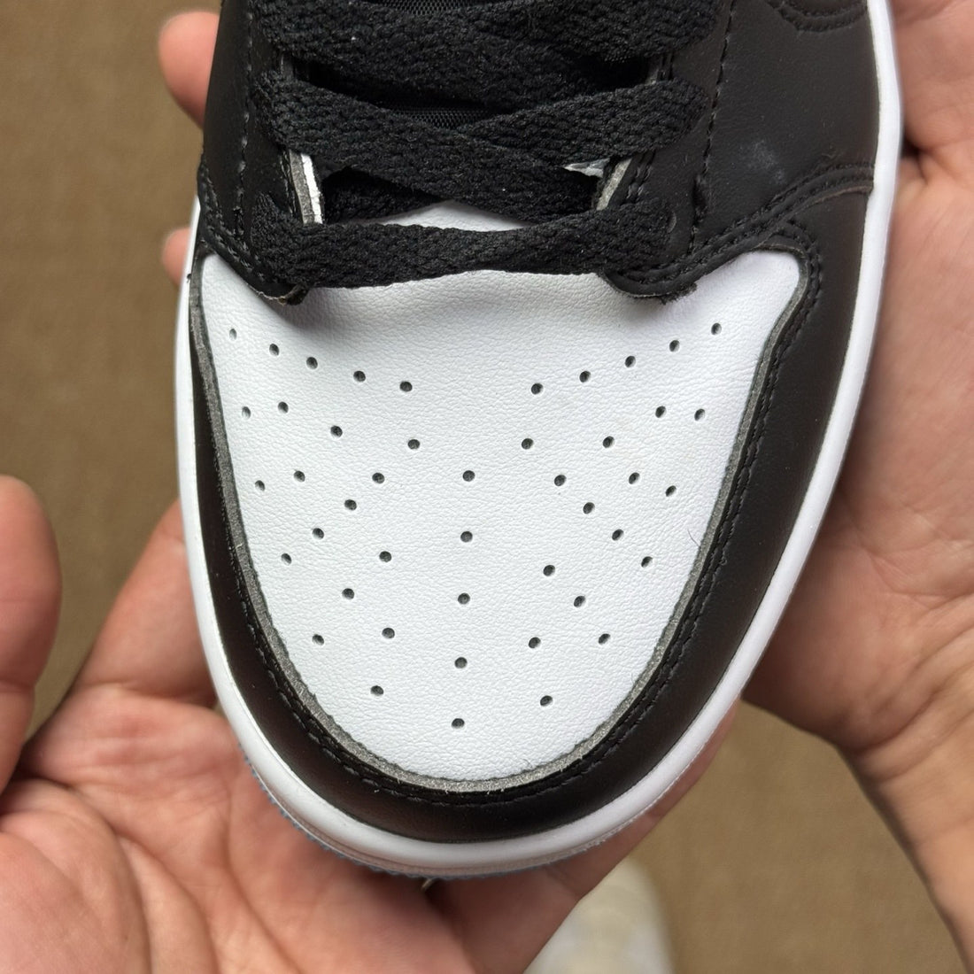 Air Jordan 1 Low OG Black UNC
