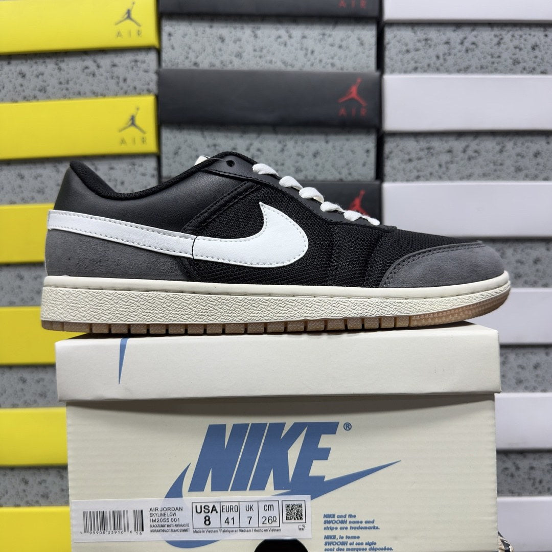 Air Jordan 1 Low OG Black White