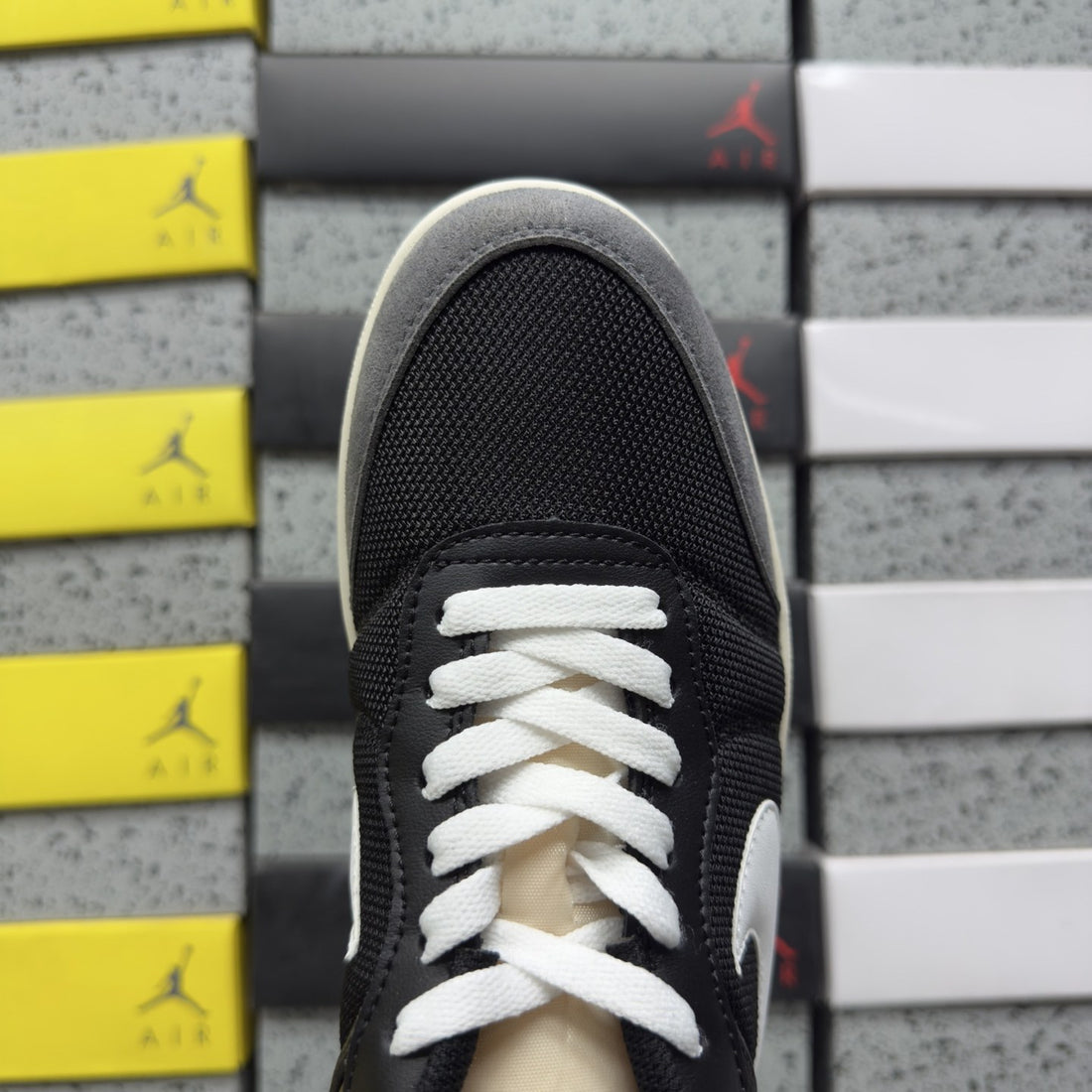 Air Jordan 1 Low OG Black White