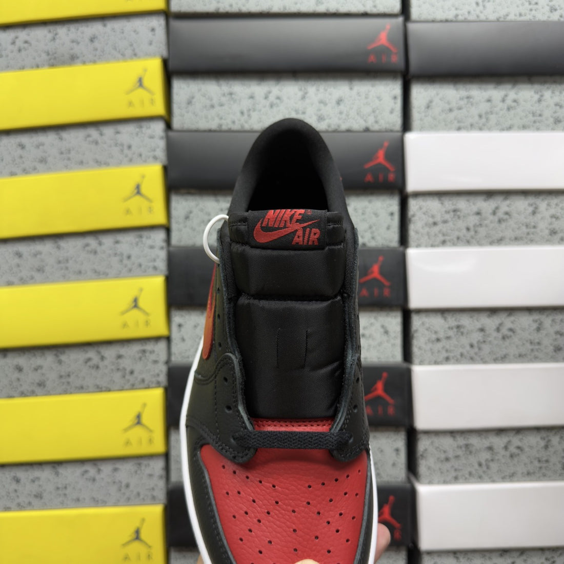 Air Jordan 1 Low OG Bred