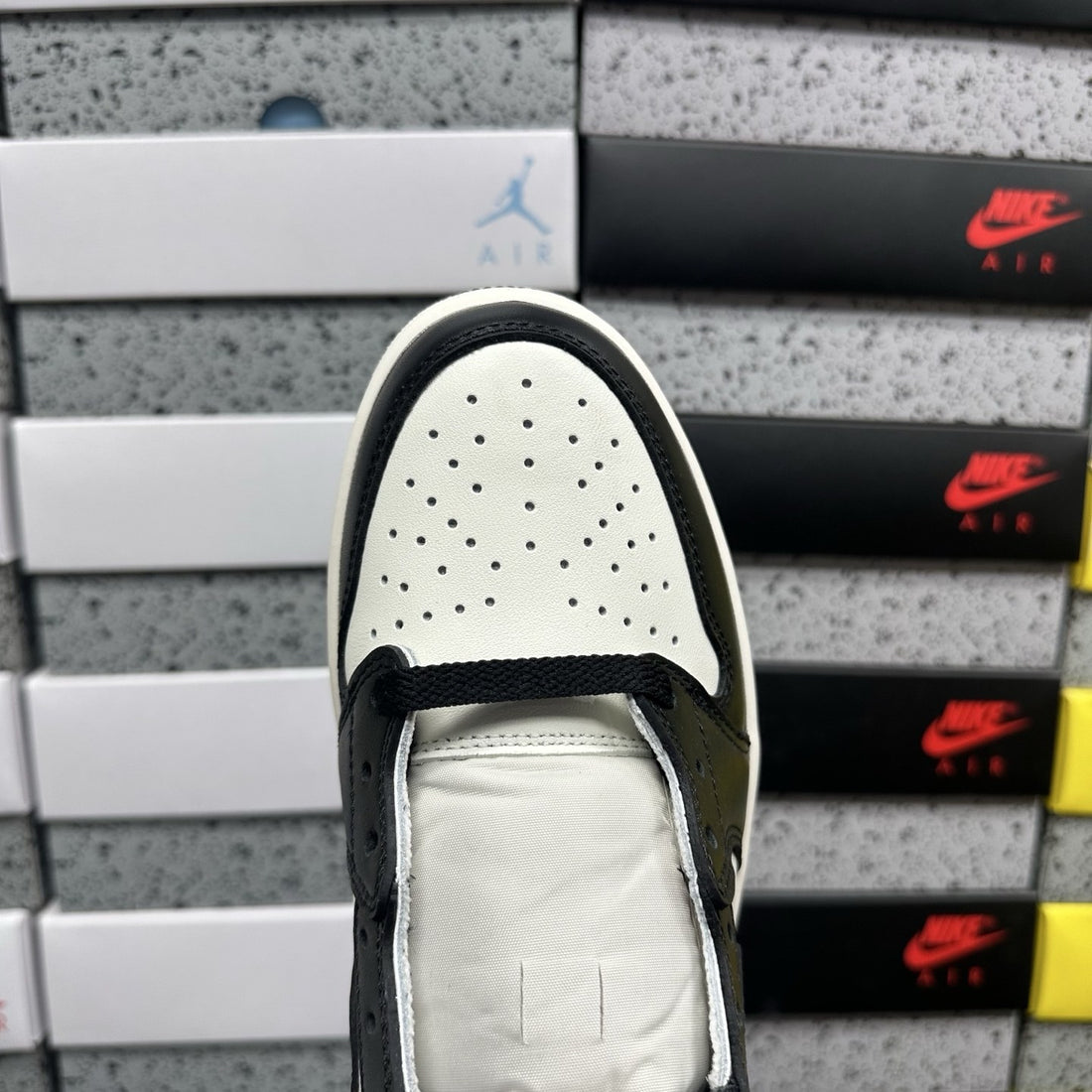 Air Jordan 1 Low OG Dark Mocha