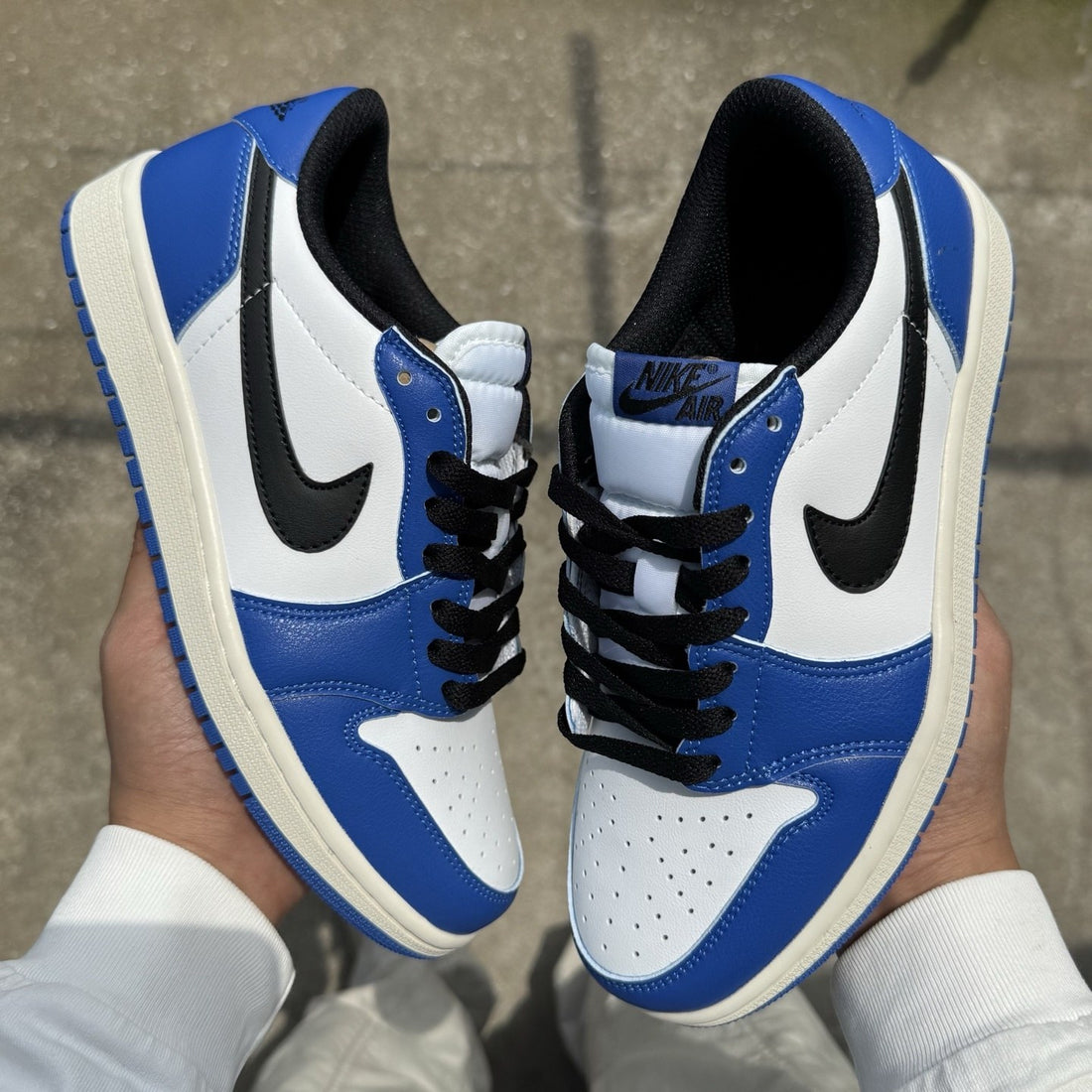 Air Jordan 1 Low OG Game Royal