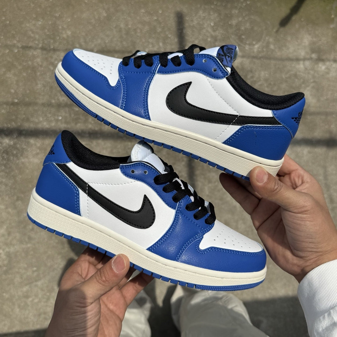 Air Jordan 1 Low OG Game Royal