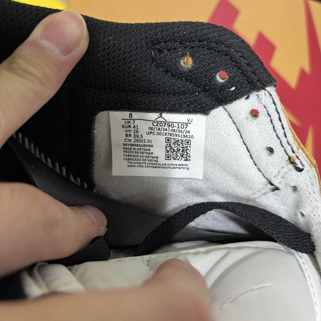 Air Jordan 1 Low OG Golden Brown