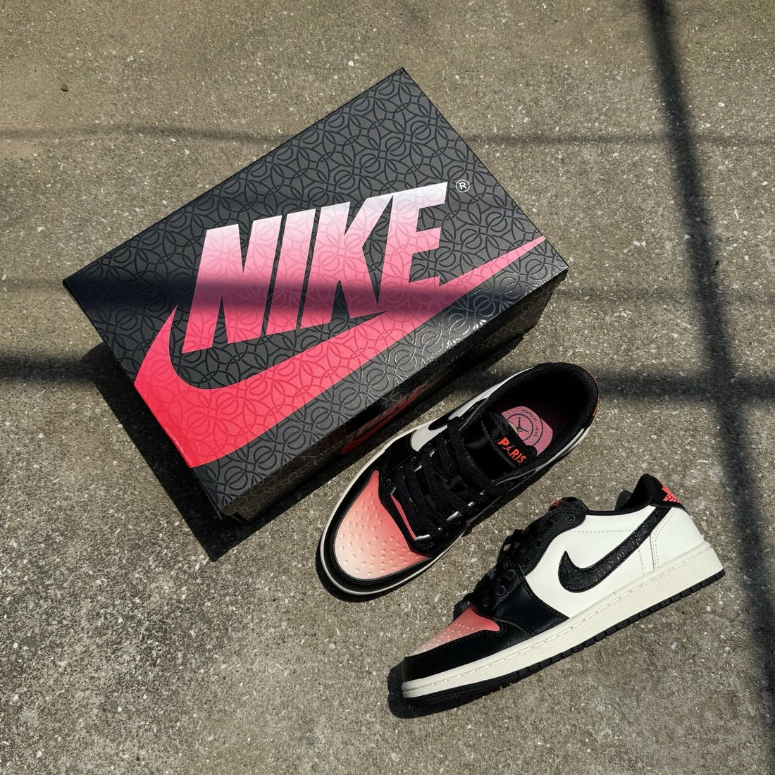 Air Jordan 1 Low OG Infrared Black Toe