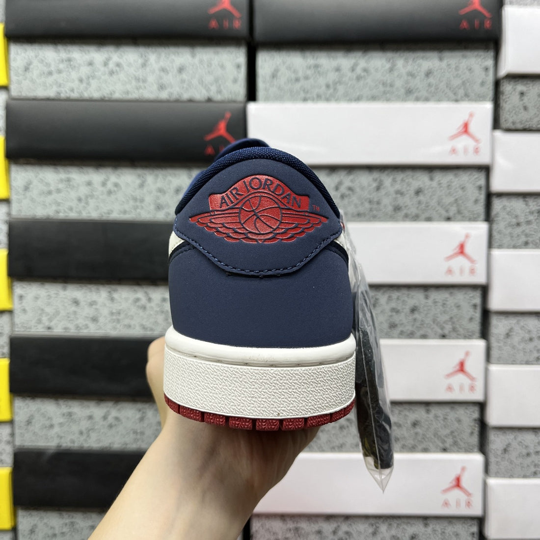 Air Jordan 1 Low OG Midnight Navy