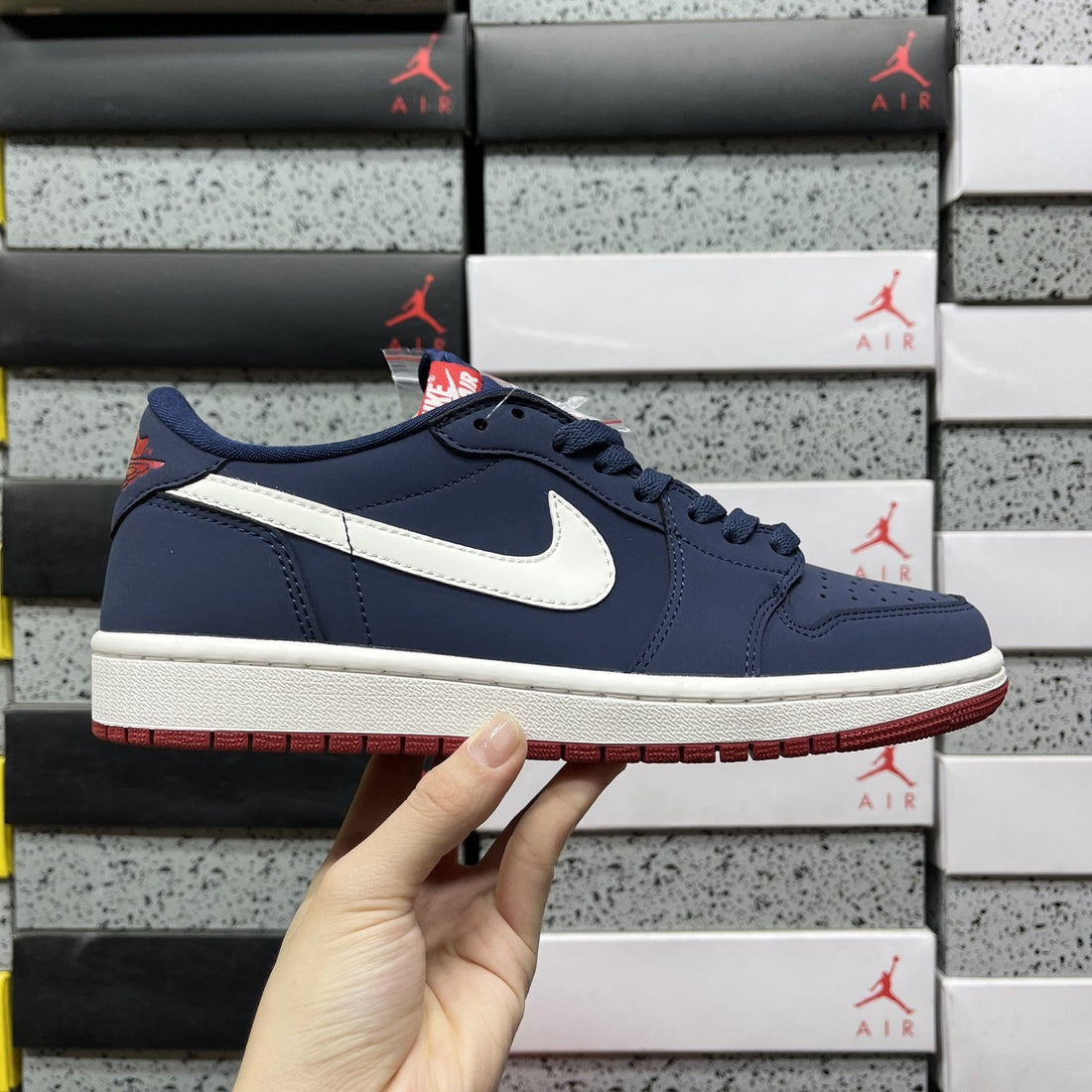 Air Jordan 1 Low OG Midnight Navy