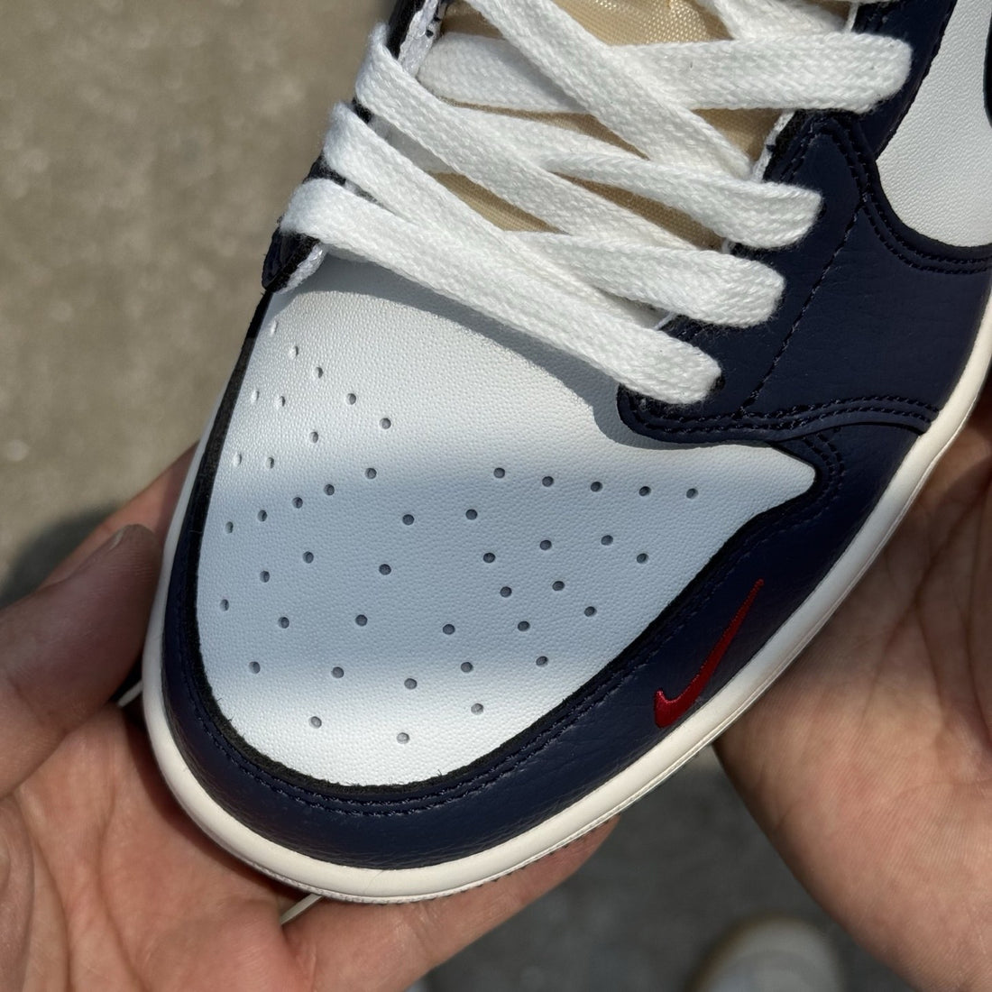 Air Jordan 1 Low OG Navy Red