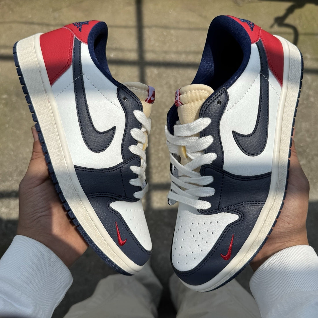 Air Jordan 1 Low OG Navy Red