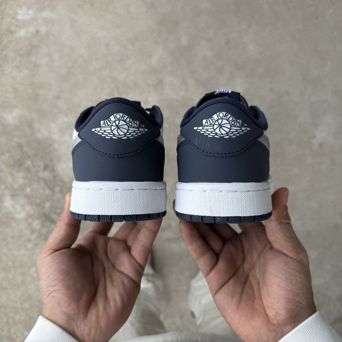 Air Jordan 1 Low OG Navy Silver