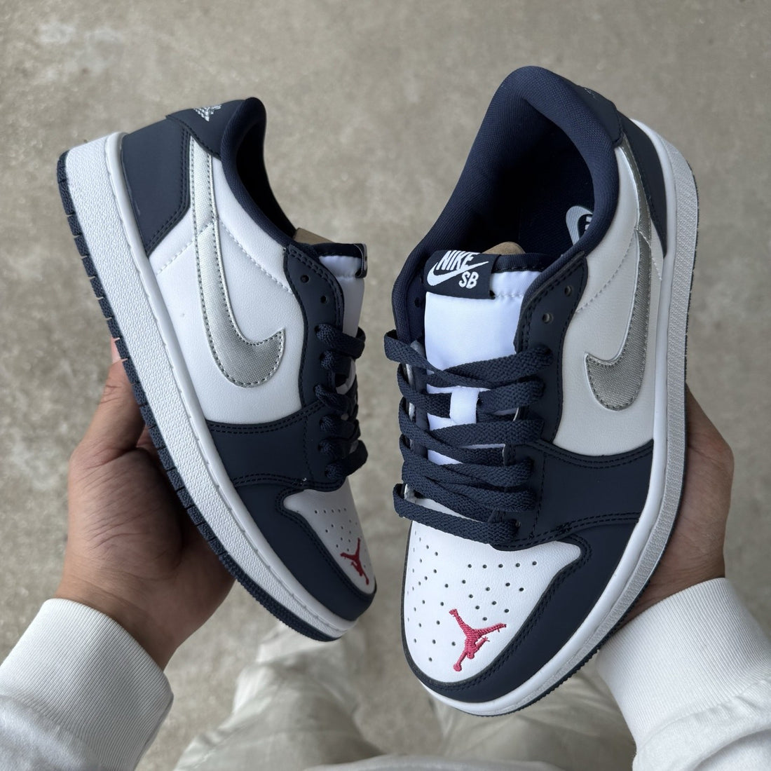 Air Jordan 1 Low OG Navy Silver