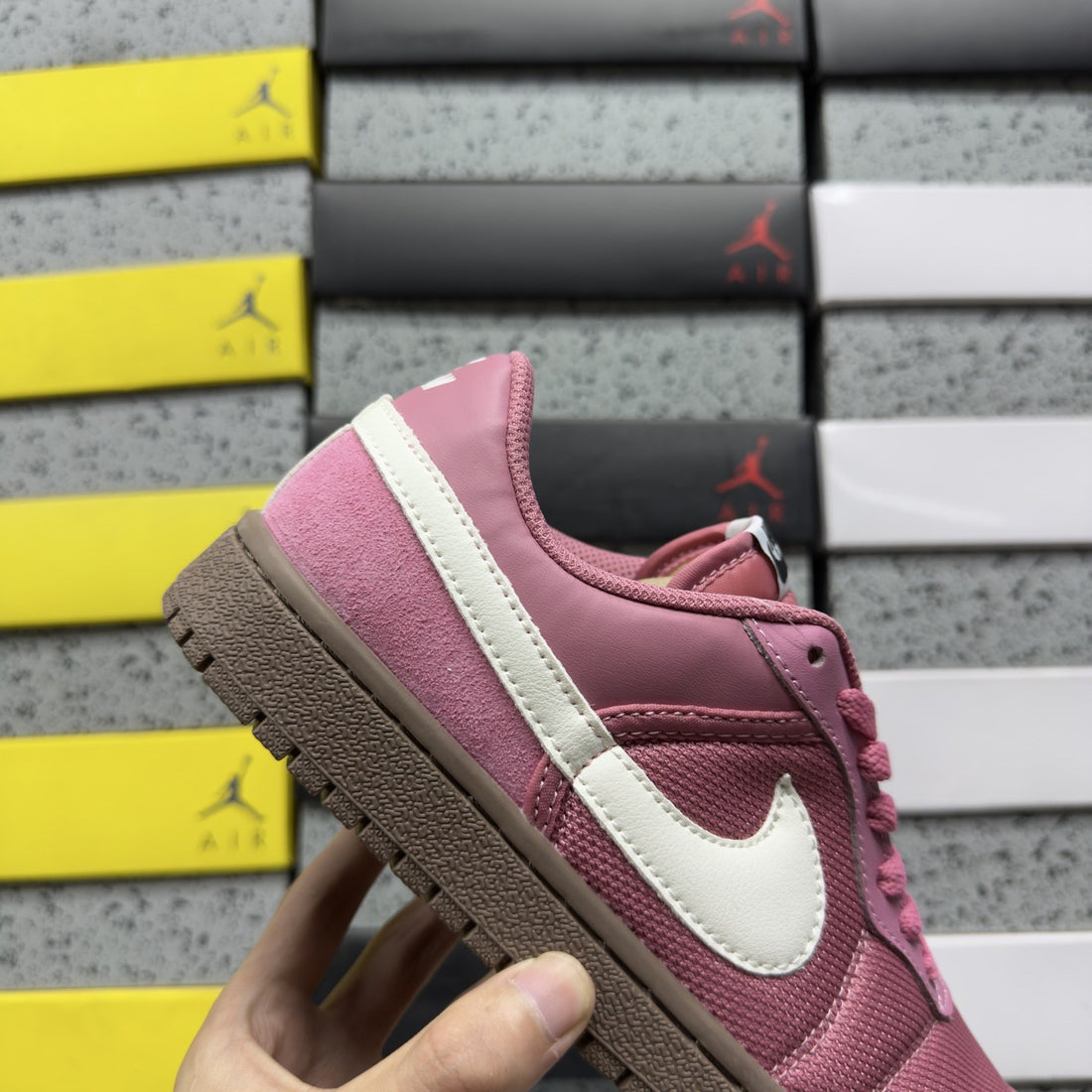 Air Jordan 1 Low OG Pink Suede
