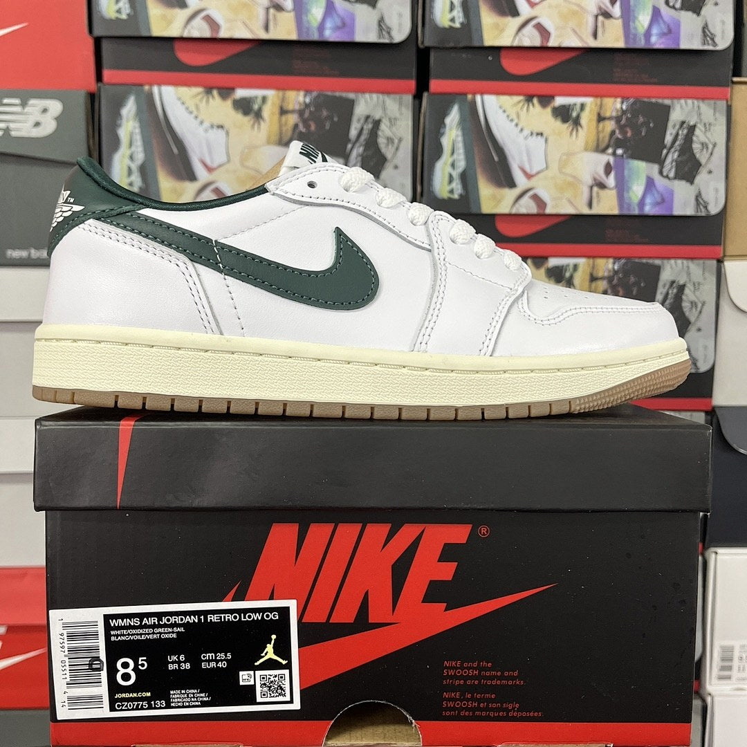 Air Jordan 1 Low OG Sail Pine Green