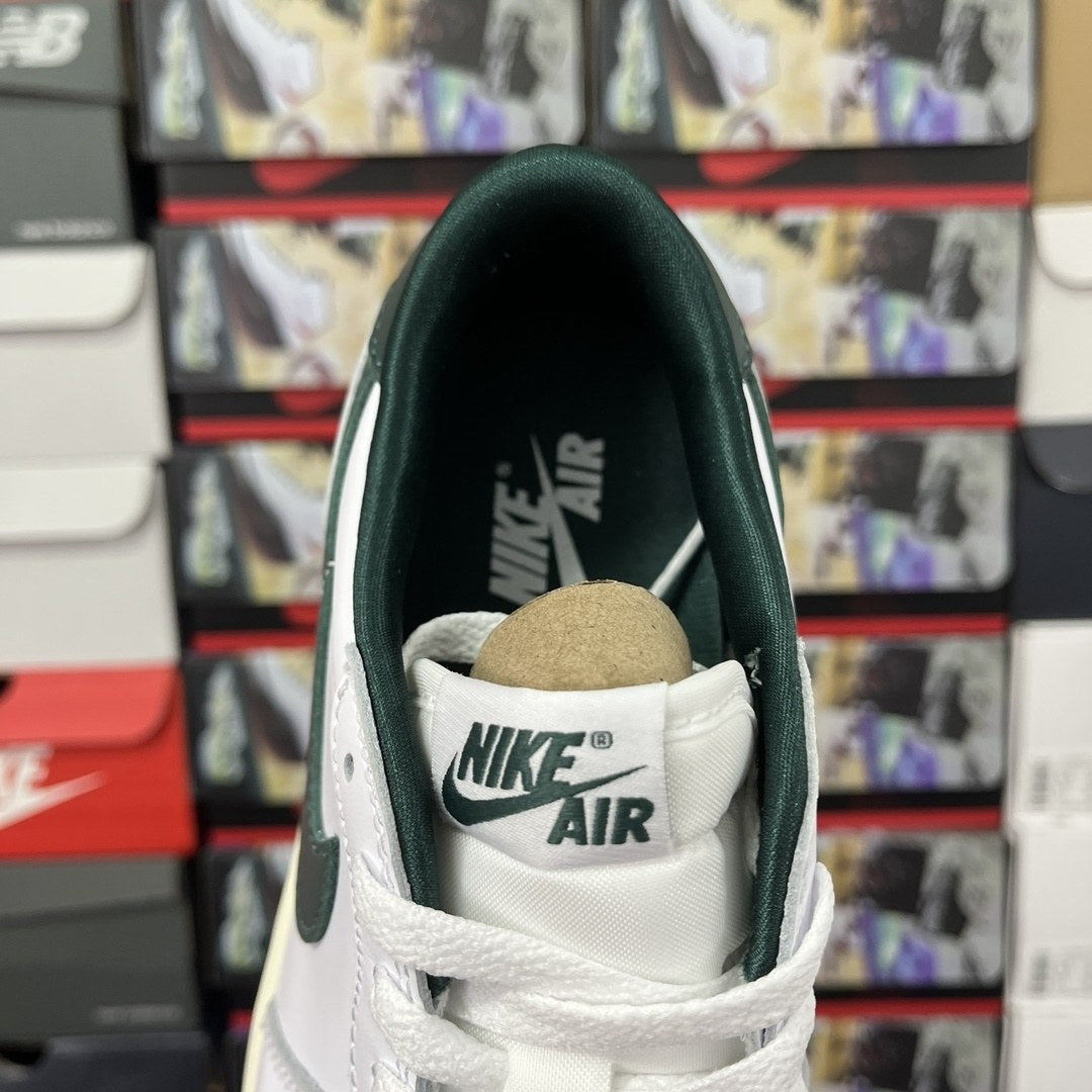 Air Jordan 1 Low OG Sail Pine Green