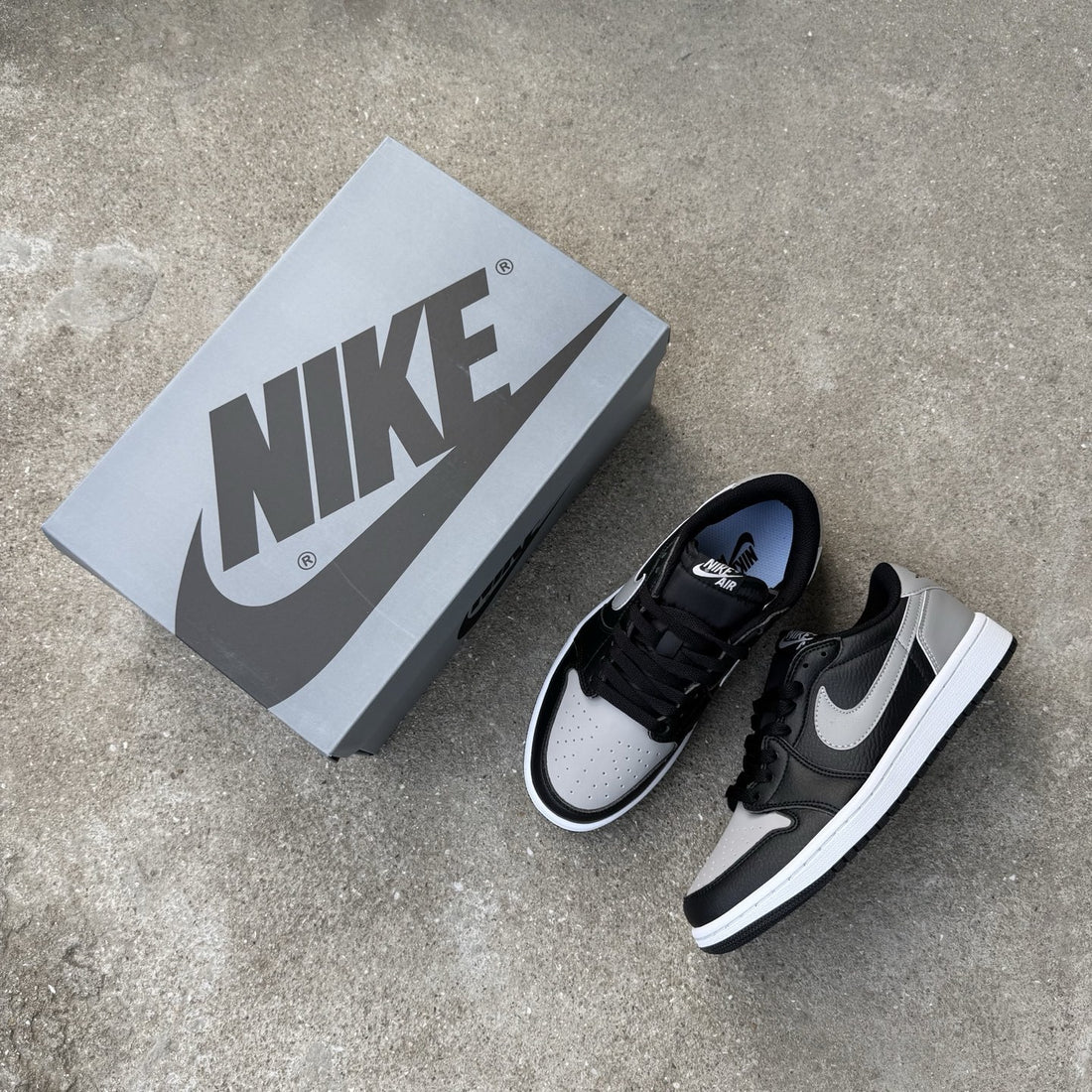 Air Jordan 1 Low OG Shadow