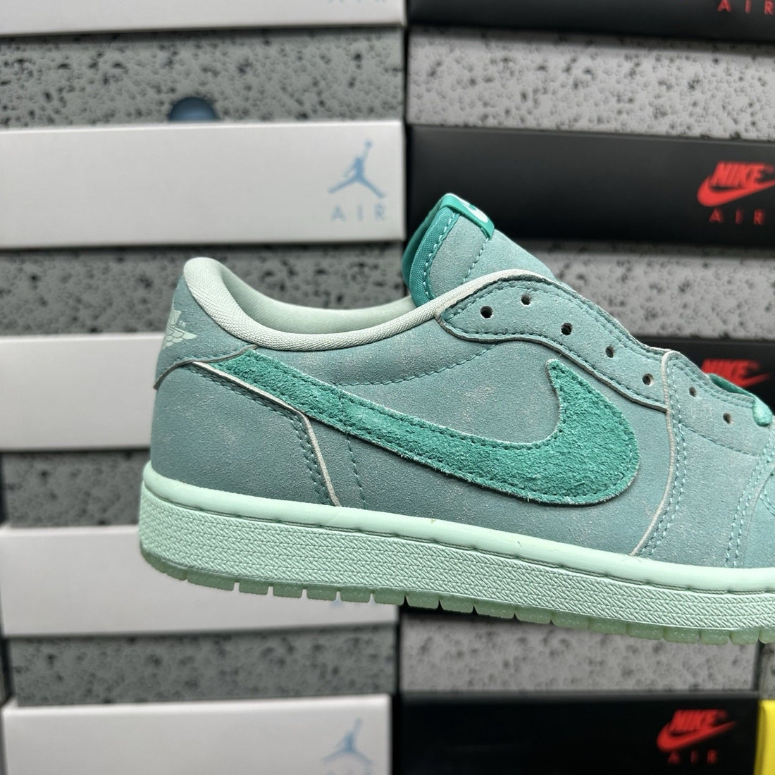 Air Jordan 1 Low OG Teal Suede