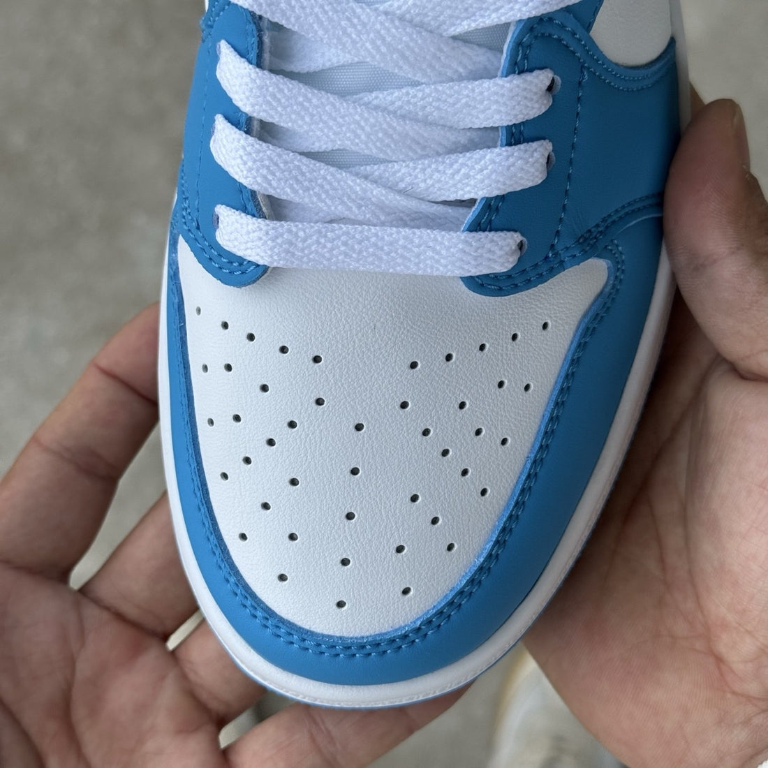 Air Jordan 1 Low OG UNC White