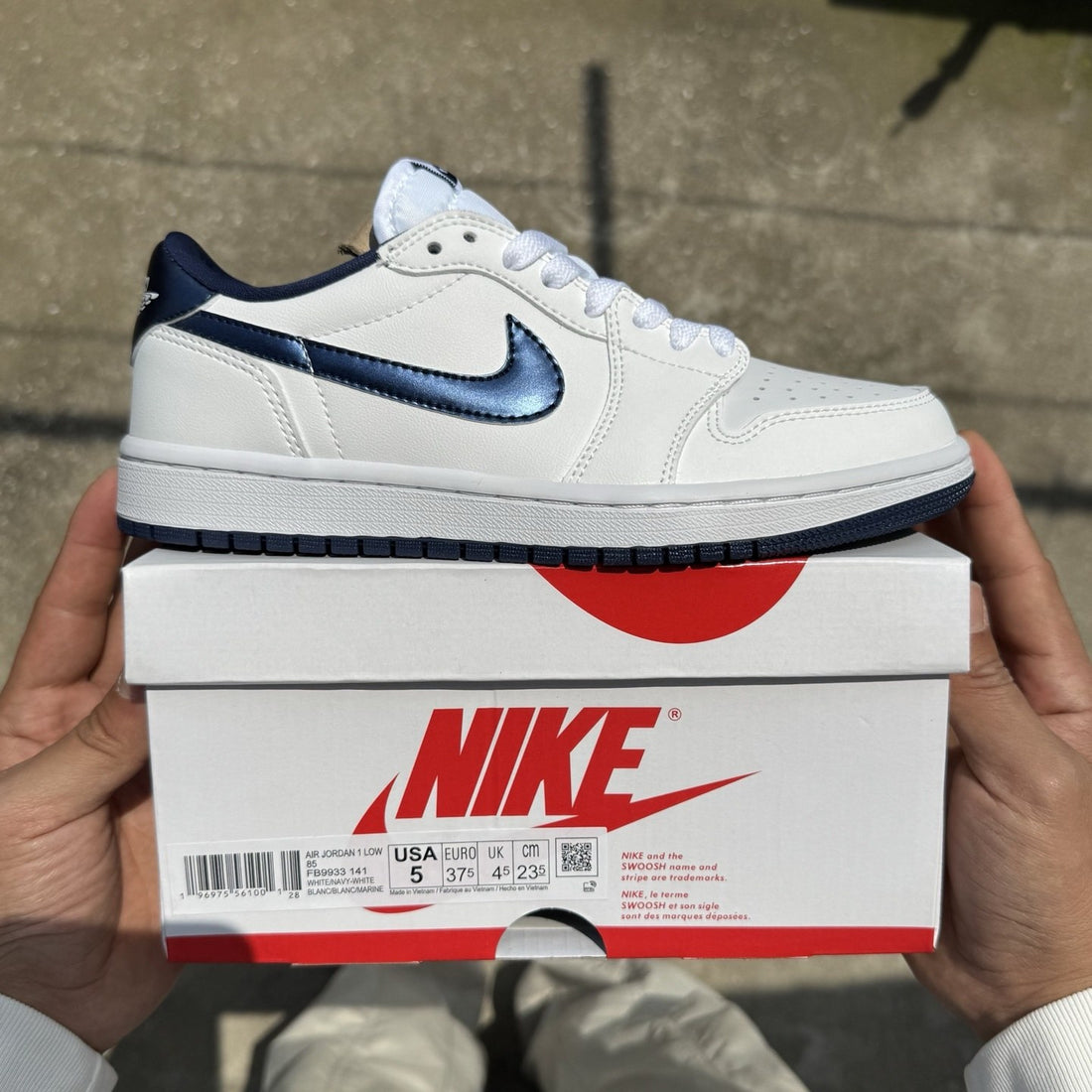 Air Jordan 1 Low OG White Navy Patent