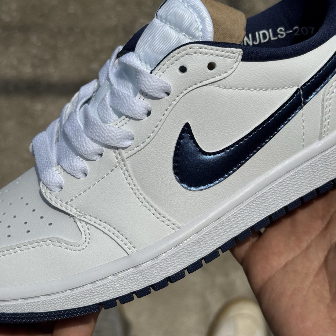 Air Jordan 1 Low OG White Navy Patent