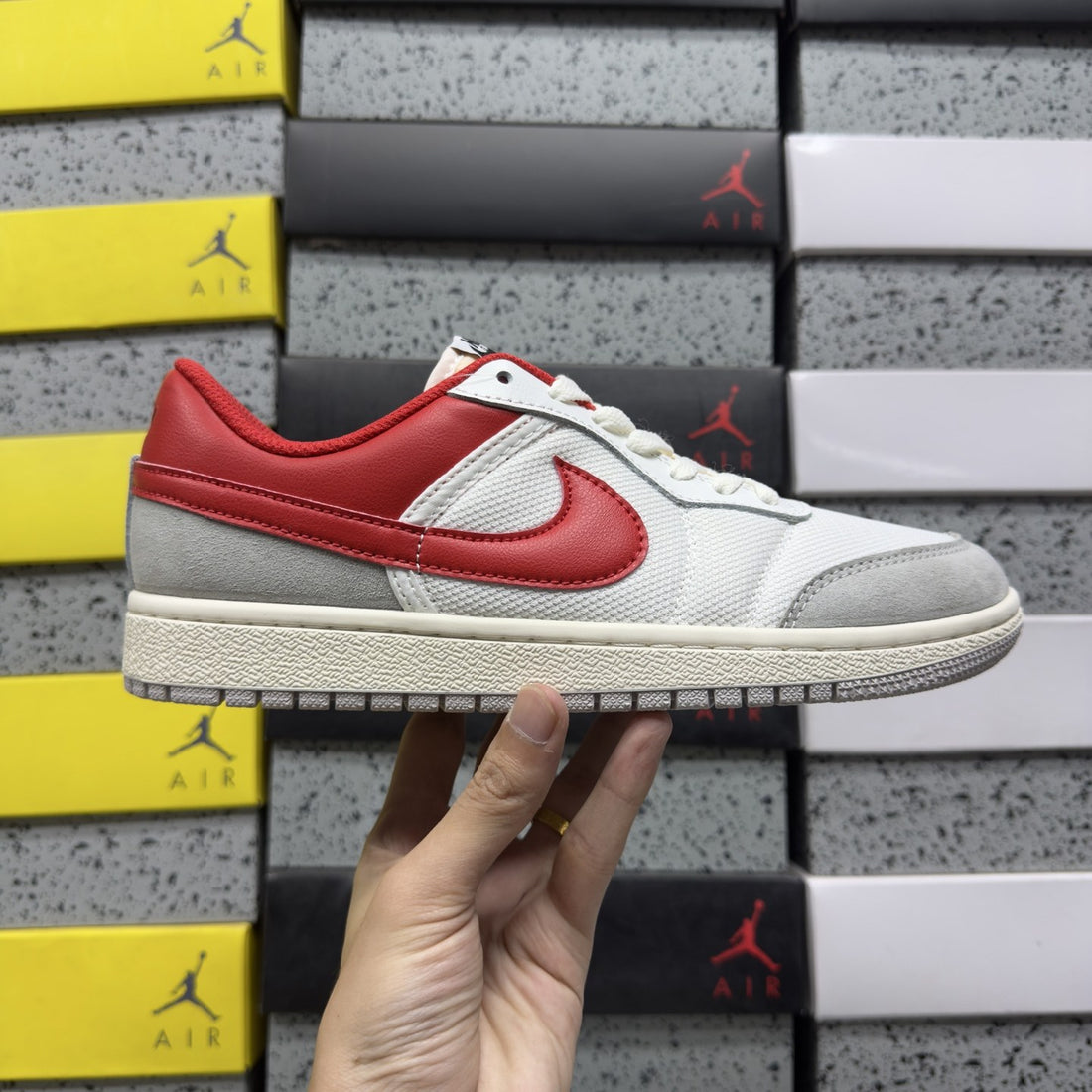 Air Jordan 1 Low OG White Red Grey