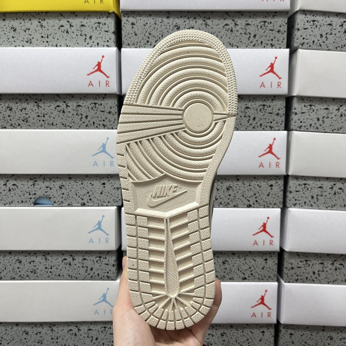 Air Jordan 1 Low Olive Suede