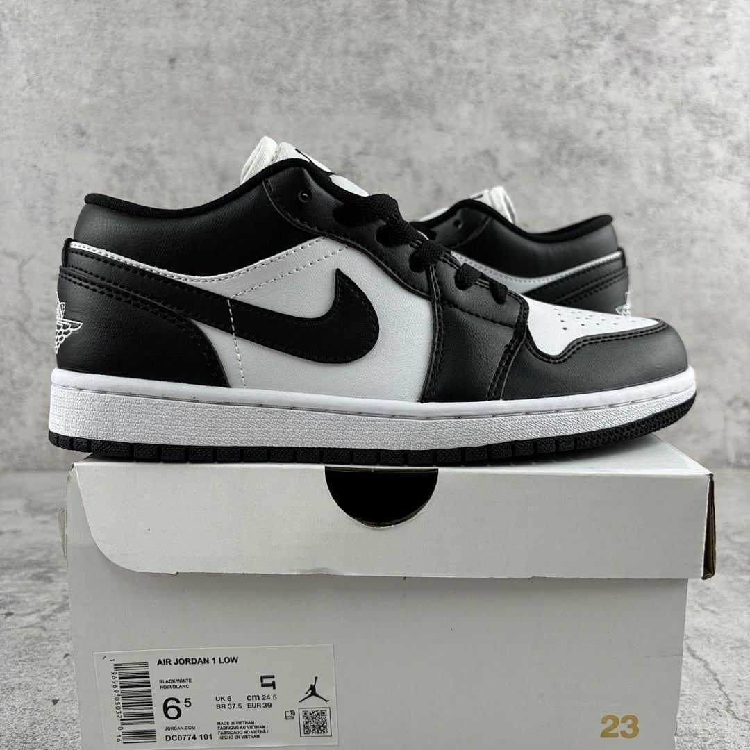Air Jordan 1 Low Panda