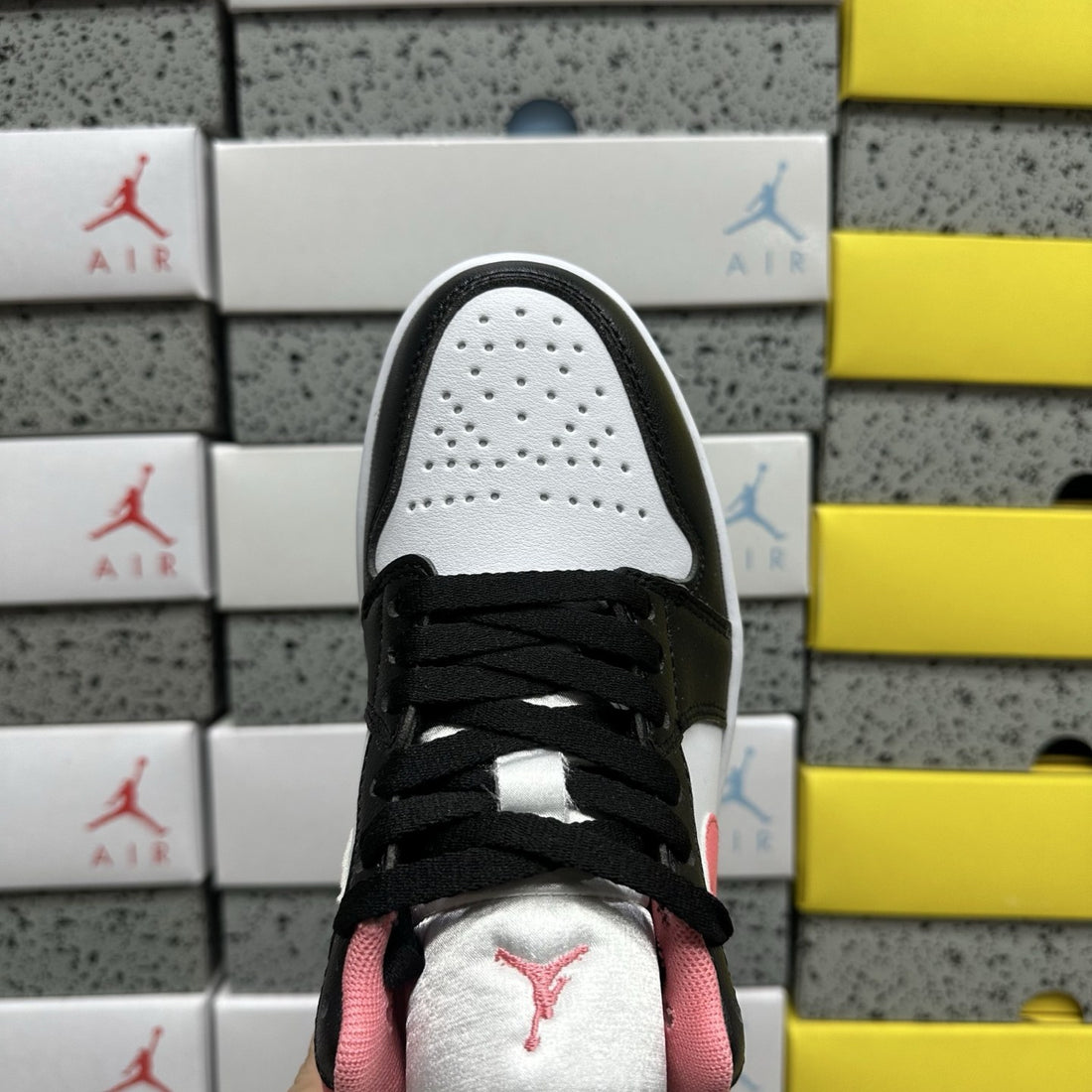 Air Jordan 1 Low Pink Black